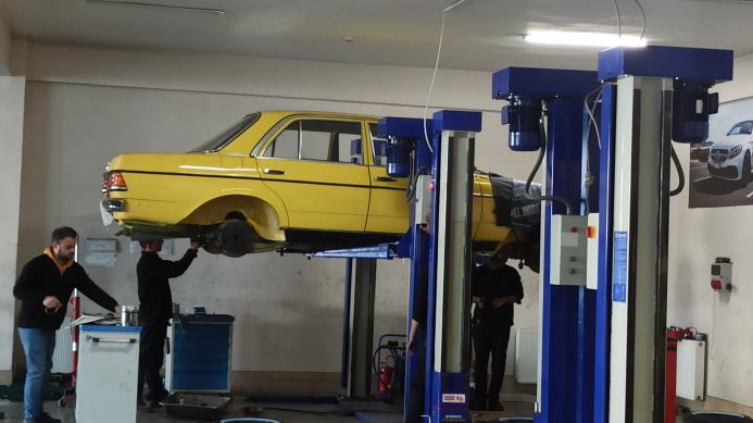 Altıparmak Otomotiv | Servis